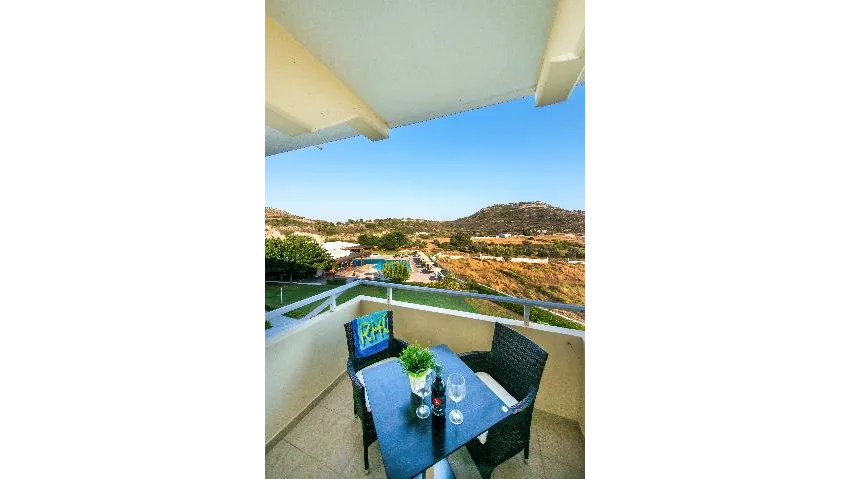 Zoes Hotel 3*-76