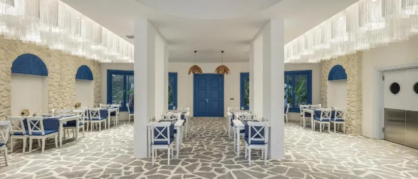 BERRY BLUE HOTEL  5*-10