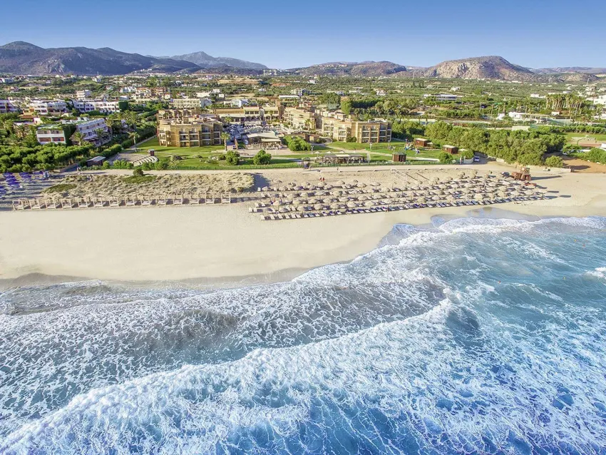 Bella Beach 5*-11
