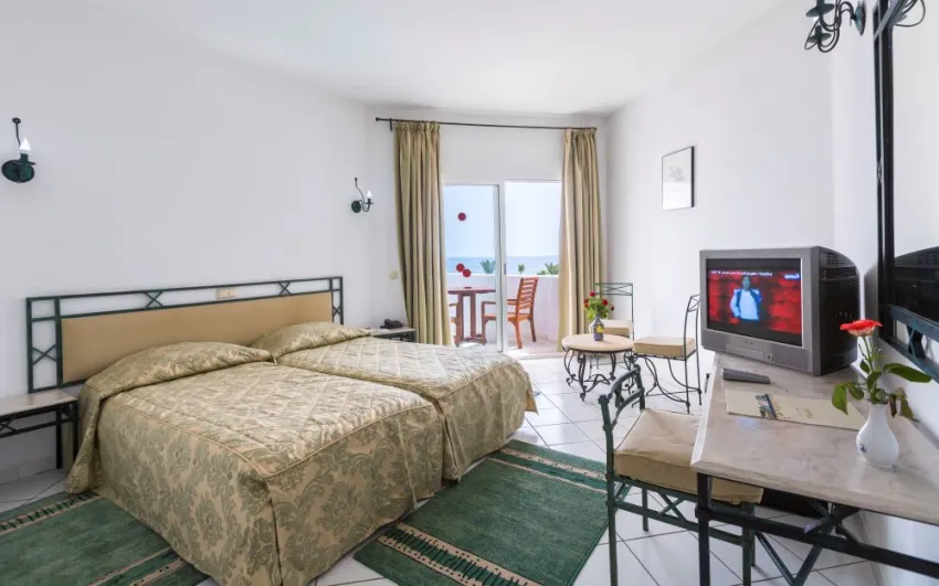 EL MOURADI SKANES  4*-13