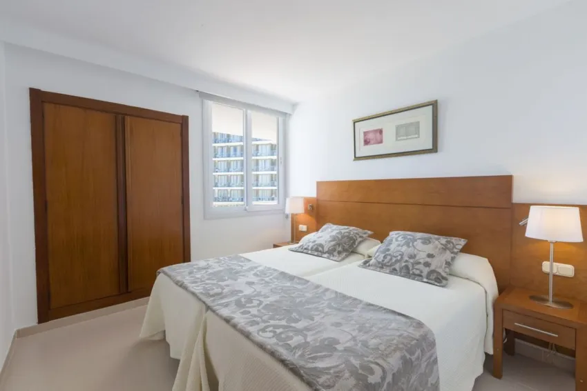 Mercedes Hipotels 4*-9