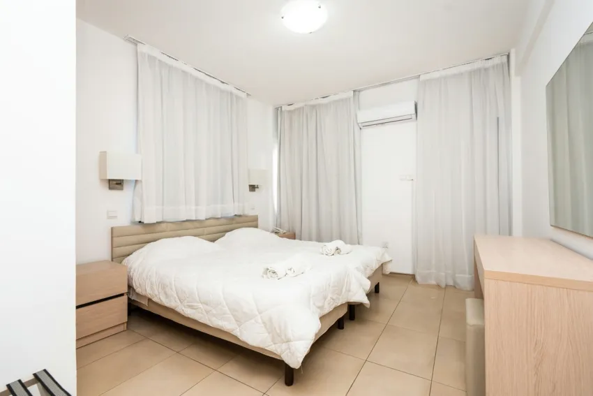 Flora Hotel Apartments 2*-18