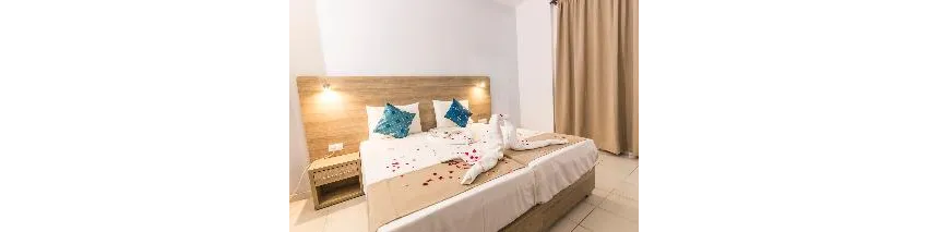 Tivoli Hotel and Apartments 3*-8