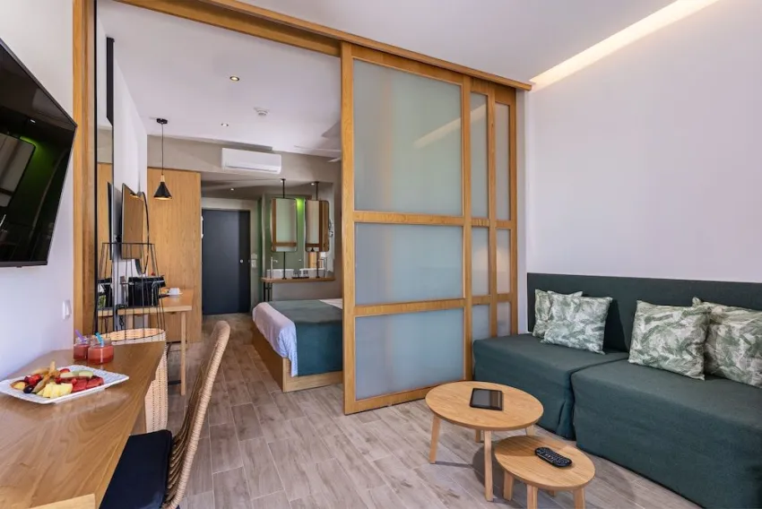 Georgioupolis Suites 5*-12