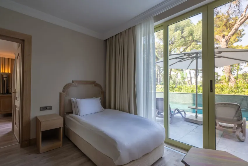 The Norm Oriental 5*-6