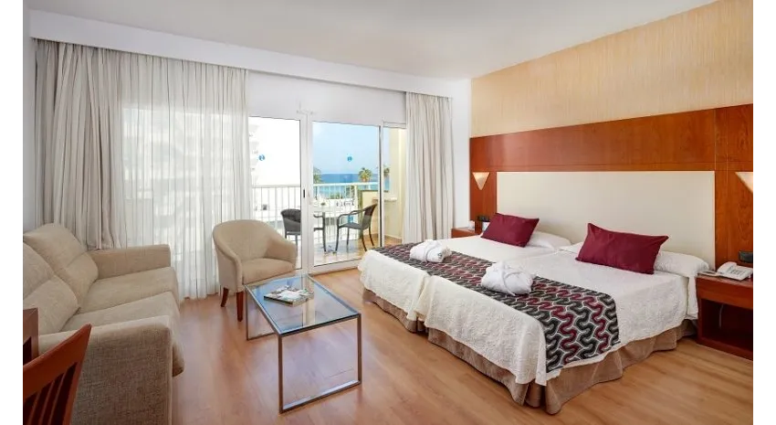 CM Castell De Mar 5*-7