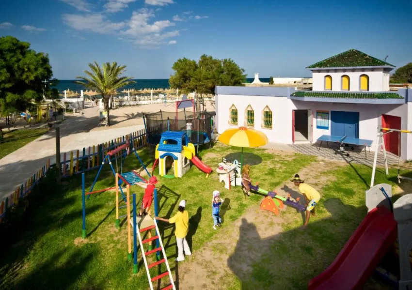 ABOU SOFIANE HOTEL & AQUAPARK  4*-5