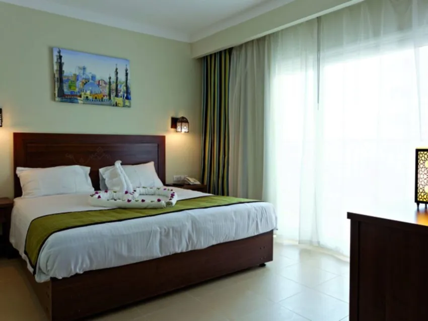 Royal Star Beach Resort 4*-9