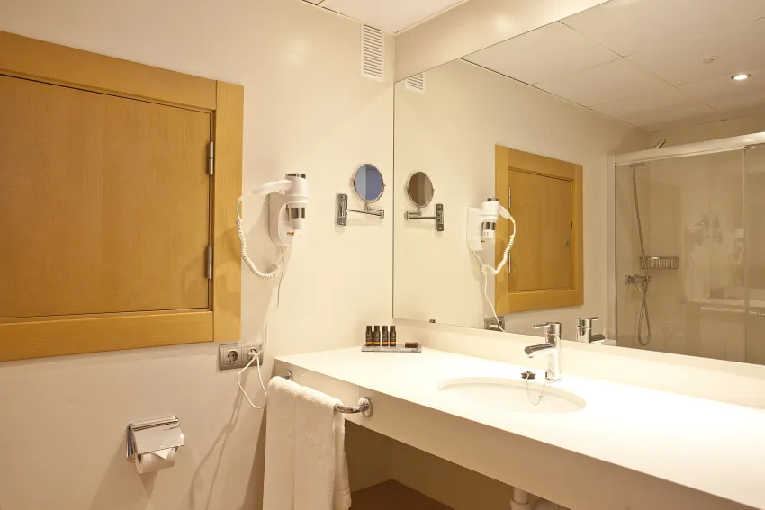 Ponent Mar App 4*-241