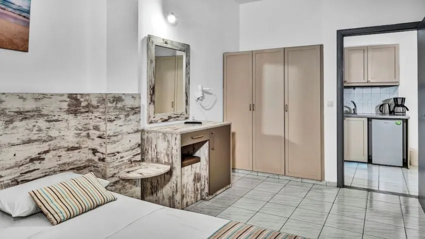 Erato Hotel Gournes 3*-6