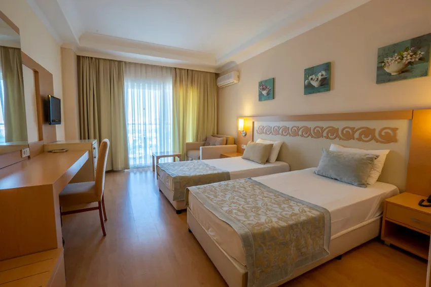 Titan Select Hotel 5*-10