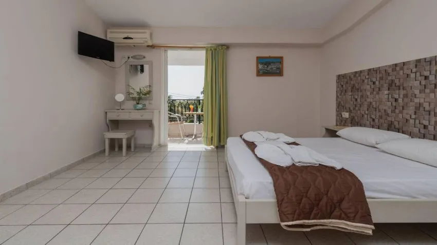 Cronulla Hotel 3*-9