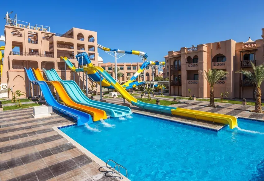 Pickalbatros Aqua Blu Resort 4*-5