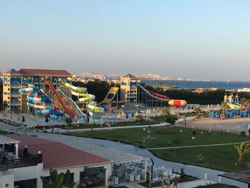 Gravity Hotel & Aqua Park Hurghada 5*-10