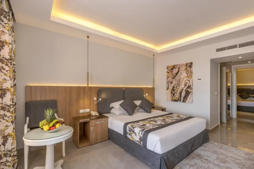 LONG BEACH RESORT  4*-27