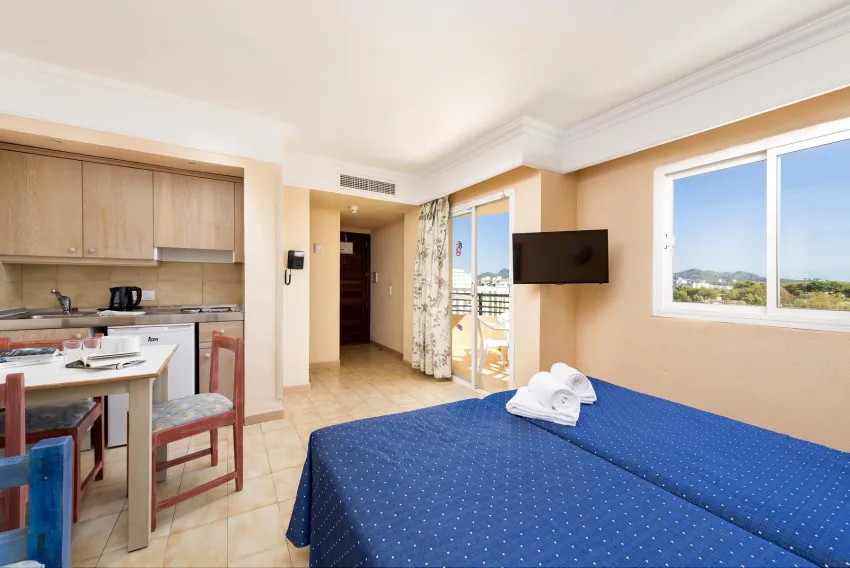 Alcudia Beach Aparthotel 3*-16