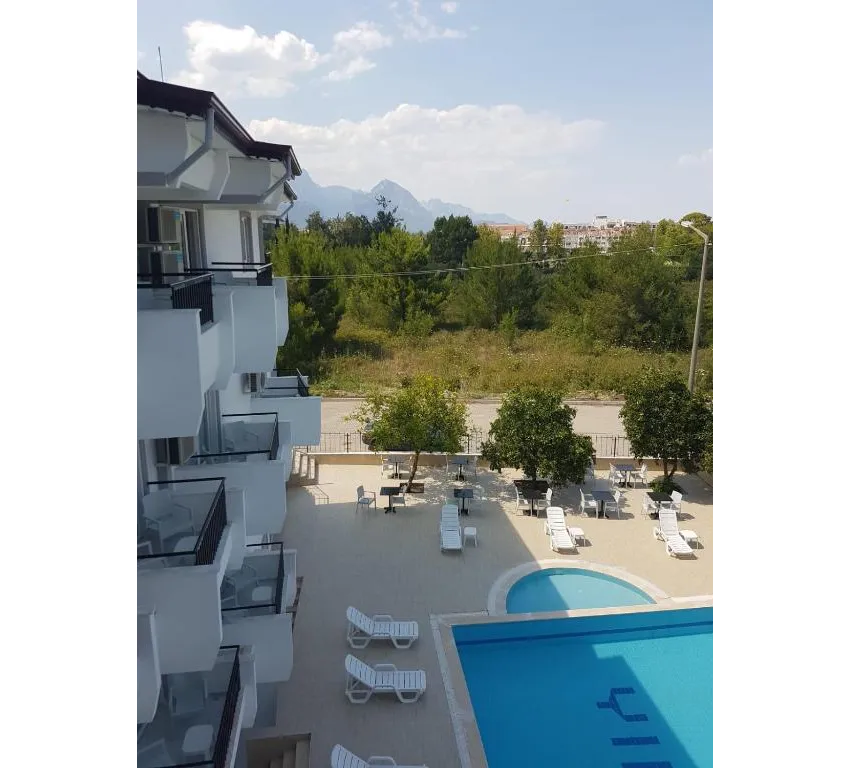ELIJAH HOTEL  3*-7