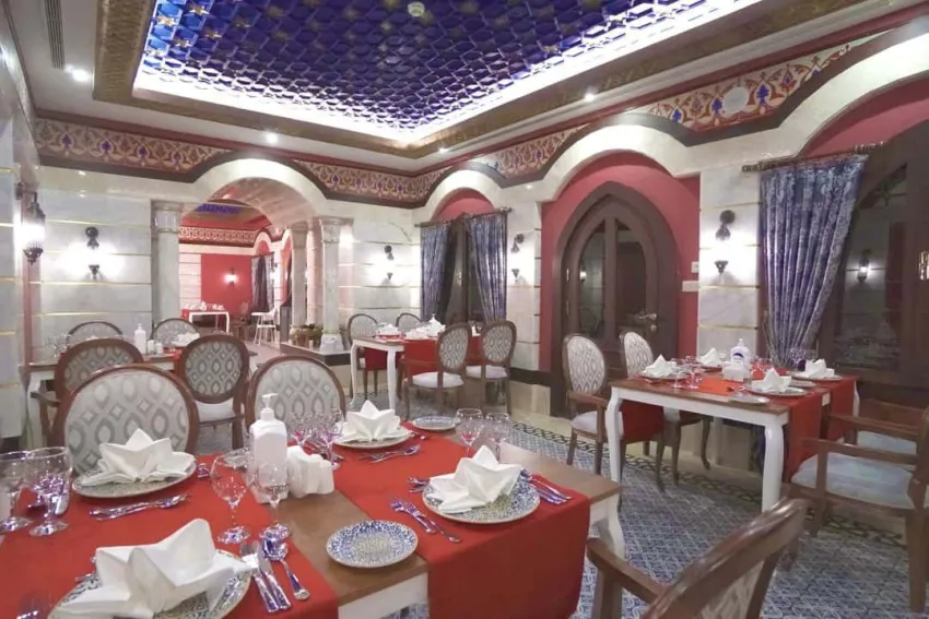 DREAM WORLD PALACE HOTEL  5*-6