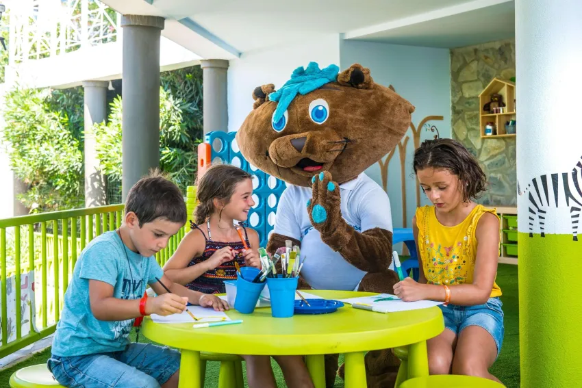 Peninsula Resort and Spa 4*-9