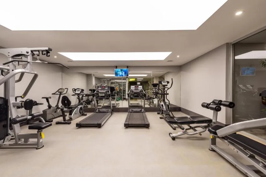 WHITE CITY RESORT & SPA HOTEL  5*-23