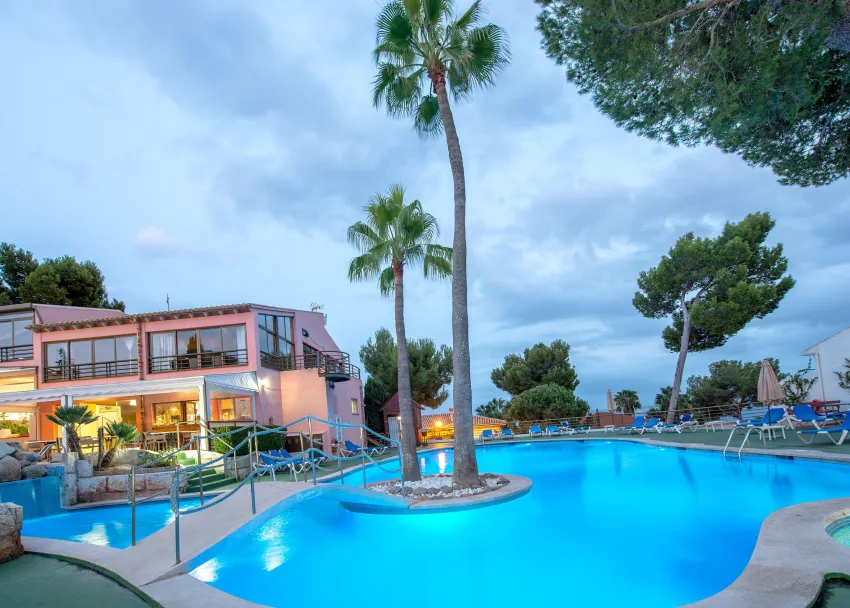 Ona Aucanada Club 3*-118