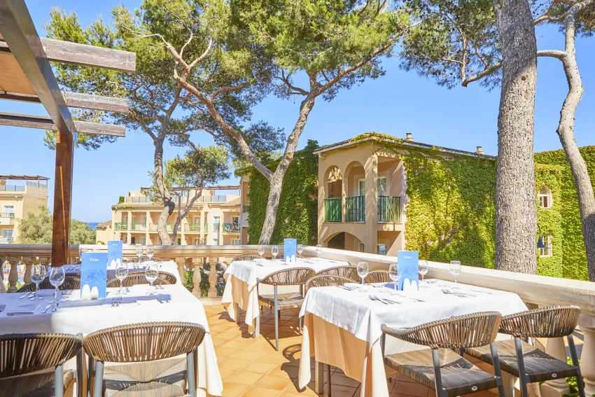 Zafiro Cala Mesquida 4*-63