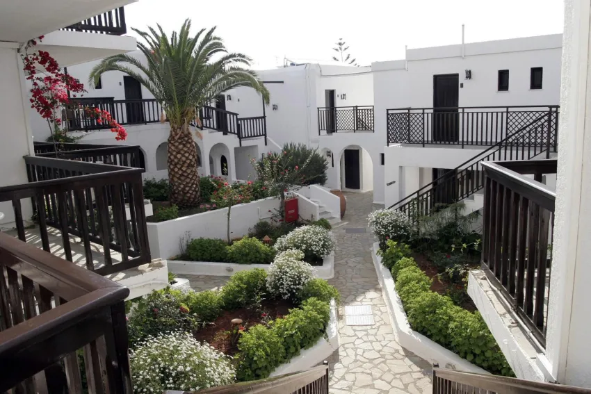 Hersonissos Maris 4*-3