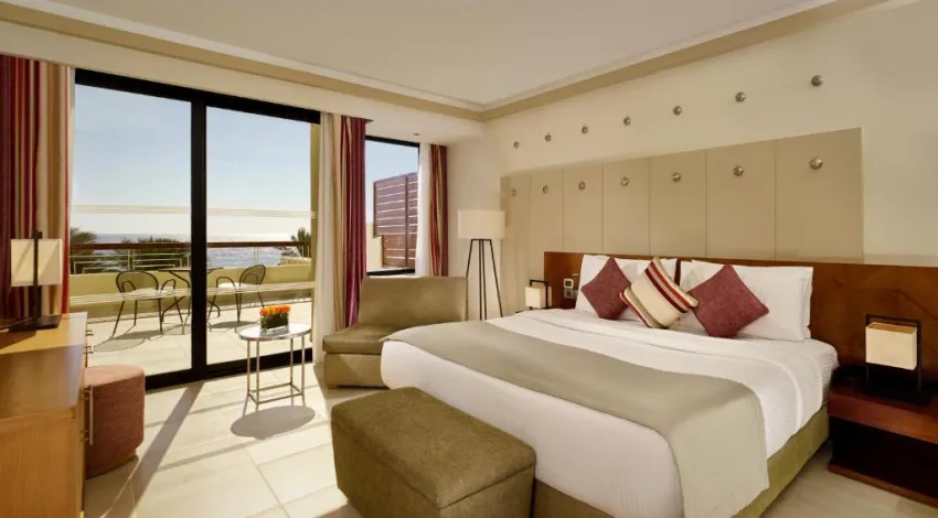CORAL SEA SENSATORI RESORT  5*-3