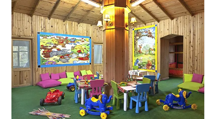 DELPHIN PALACE  5*-19