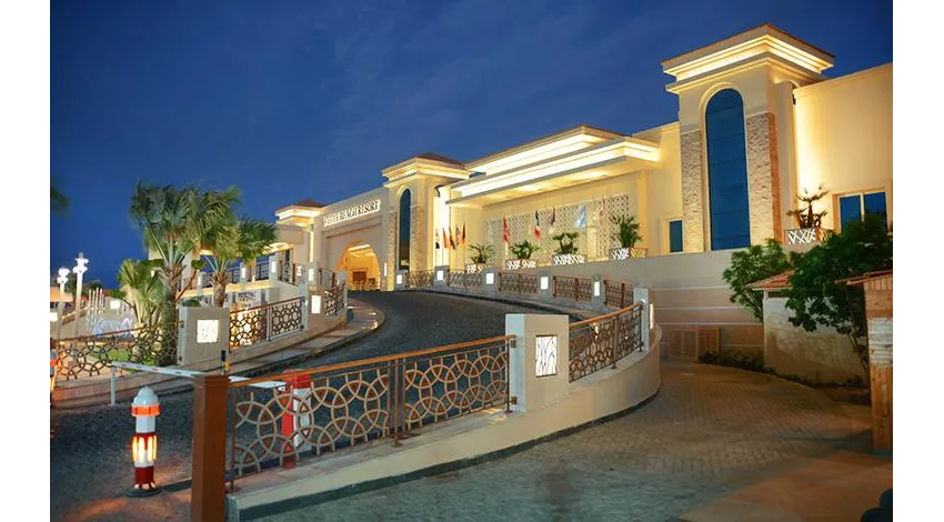 PICKALBATROS WHITE BEACH RESORT  5*-45