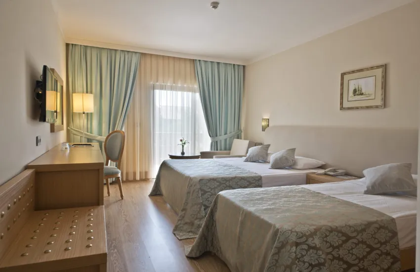 Gypsophila Holiday Village 5*-10