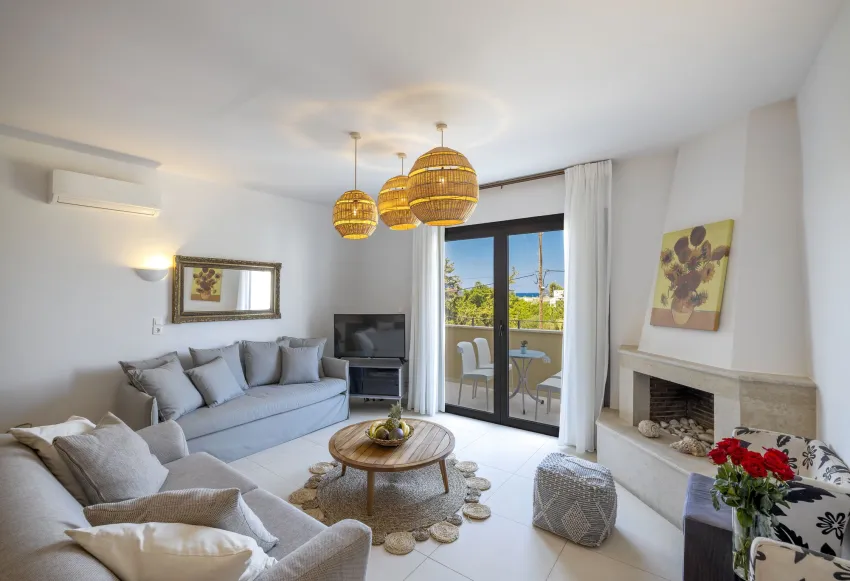 La Stella Suites 4*-8
