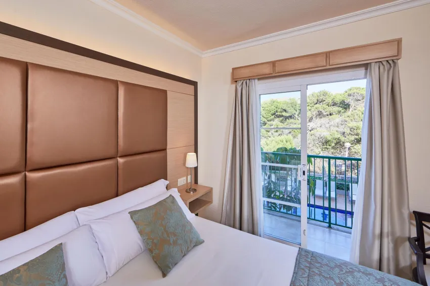 Zafiro Cala Mesquida 4*-19