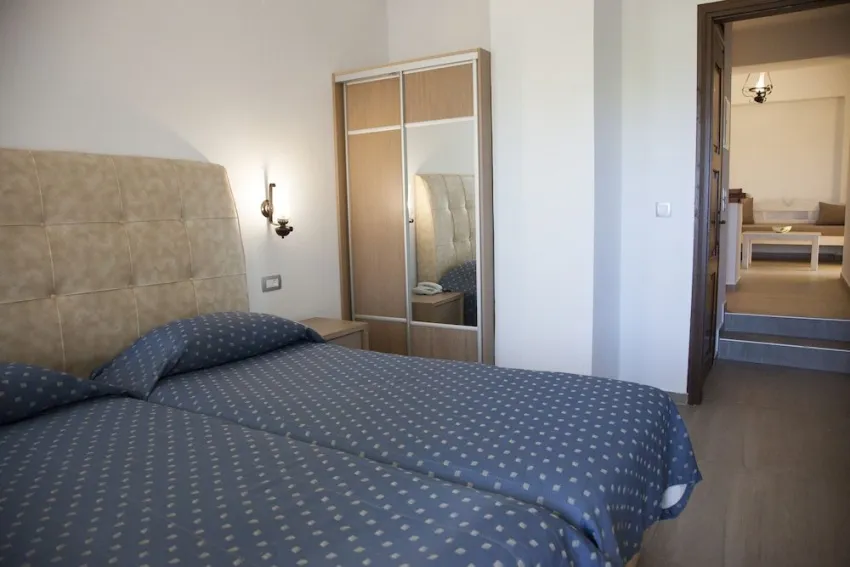 Sunny Suites Ξενοδοχείο 3*-5