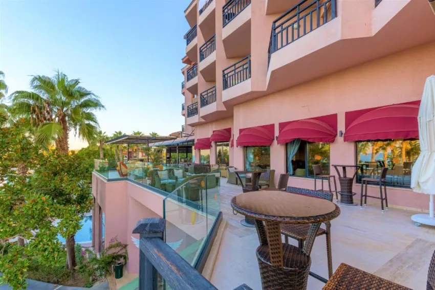 JUSTINIANO CLUB PARK CONTI  5*-19