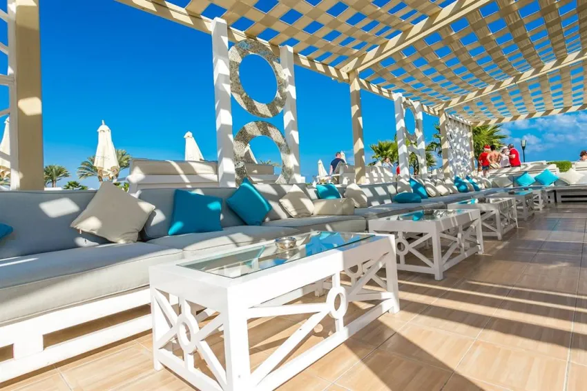 PREMIER LE REVE HOTEL & SPA (ADULTS ONLY 16+)  5*-11