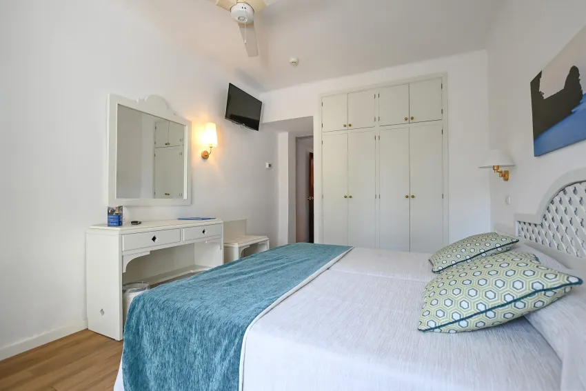 Pinos Playa Hotel 3*-13