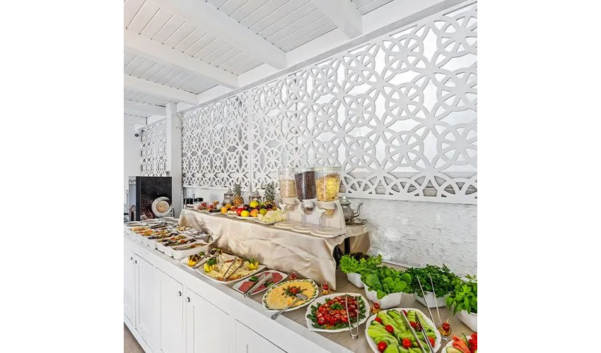 Elegance East Hotel - Boutique Class 4*-12