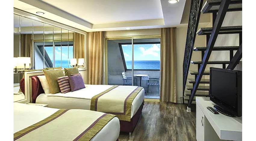 DELPHIN DIVA  5*-7