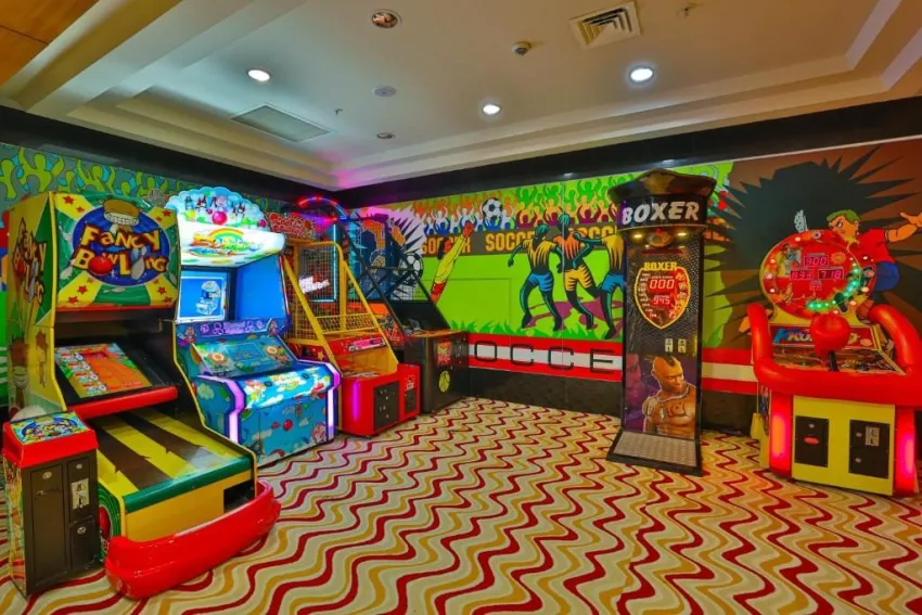 CRYSTAL FAMILY COMFORT COLLECTION  5*-24