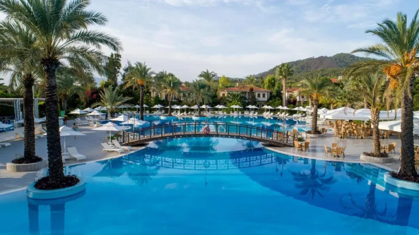 RAI PREMIUM TEKIROVA (EX. QUEENS PARK)  5*-11