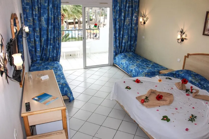 Hotel Nesrine 4*-6