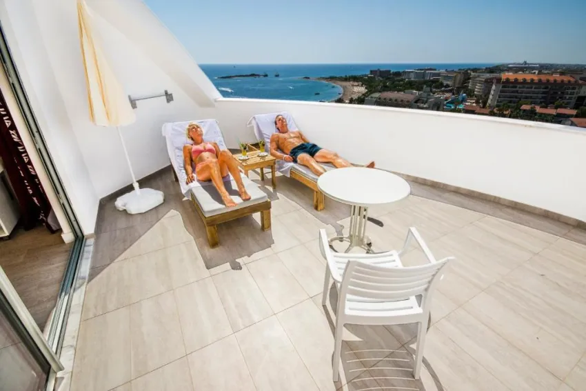 LAGUNA BEACH ALYA RESORT & SPA HOTEL  5*-5