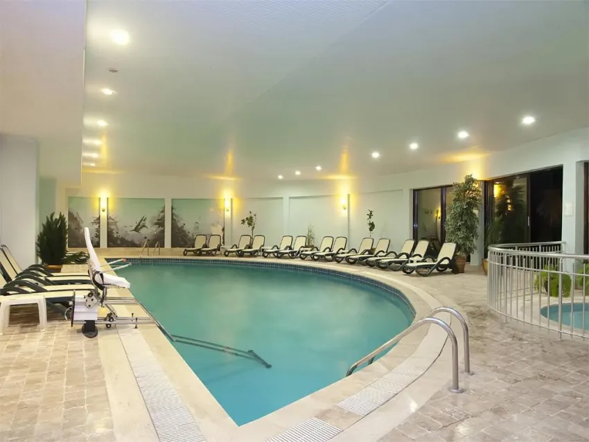 SIAM ELEGANCE HOTELS & SPA  5*-14