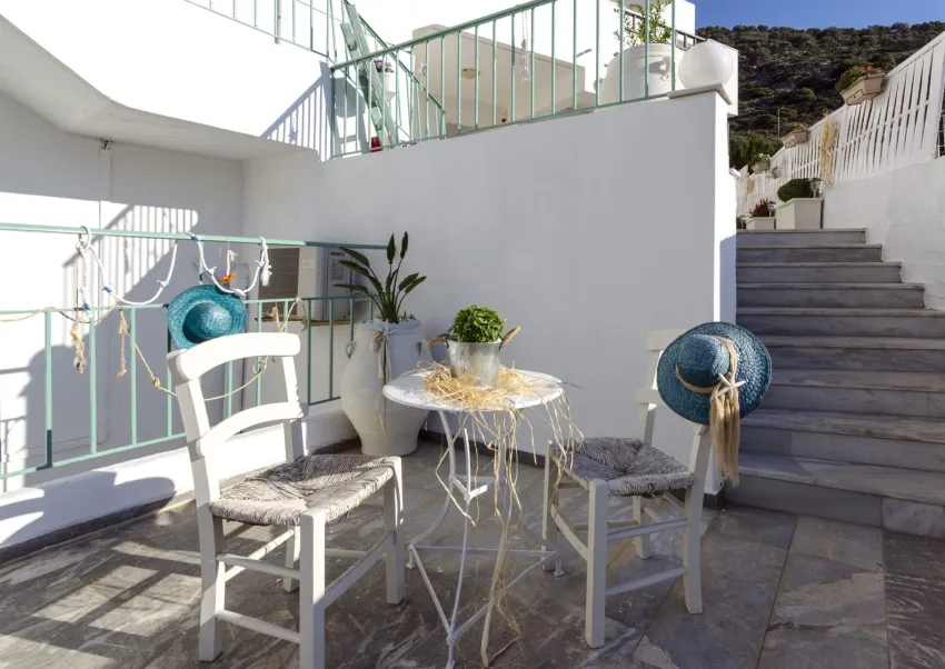 Aglaia Apartments 3*-5