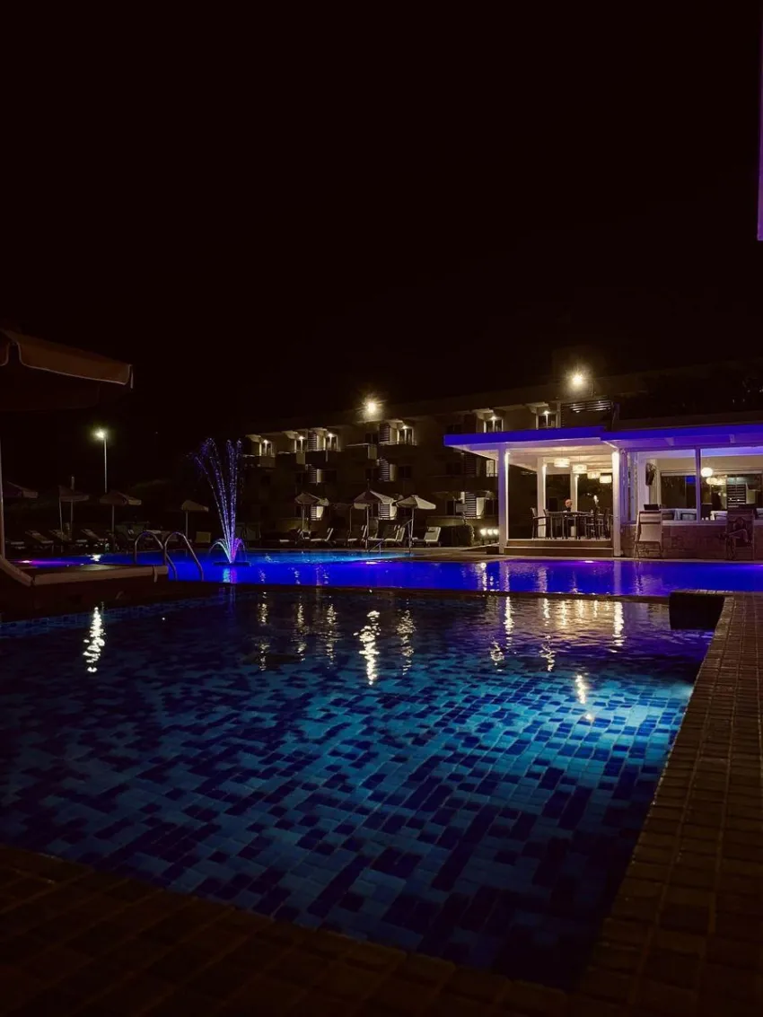 Zoes Hotel 3*-30