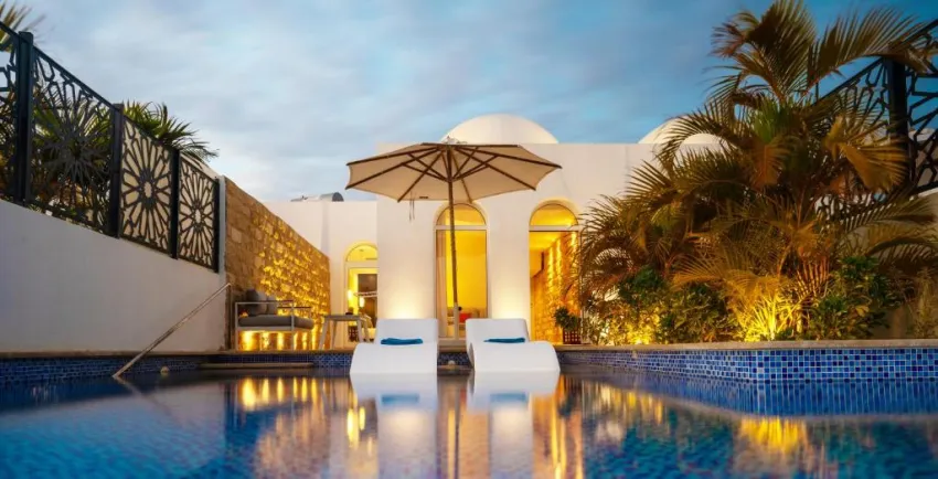 FORT ARABESQUE THE WEST BAY (ADULTS ONLY 16+)  4*-16