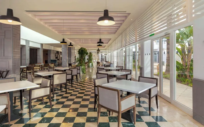 Radisson Blu Resort & Thalasso Hammamet 5*-210