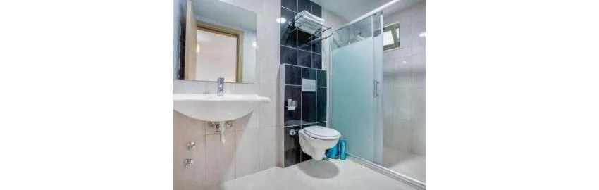 Green Life Hotel 4*-5