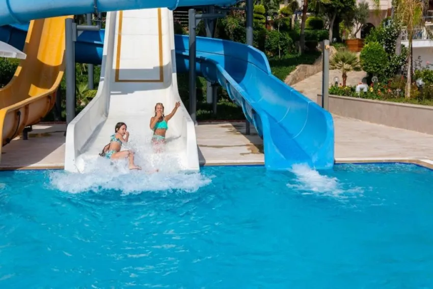 ARIA RESORT & SPA HOTEL  5*-21